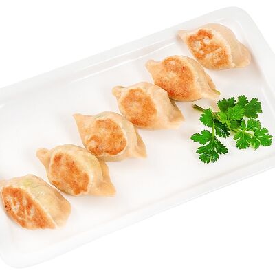 Дамплинги жареные с сыром и картофелем в Дамплинг Репаблик по цене 540 ₽