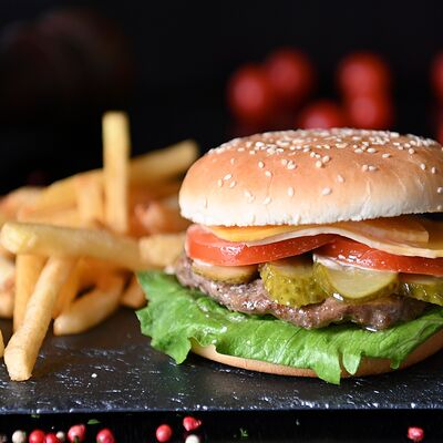 Бургер Трасса в Трасса по цене 800 ₽