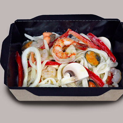 Удон с морепродуктами в KAWA SUSHI по цене 440 ₽