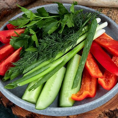 Свежие овощи с грядки в ЕрмолаевЪ Генштаб по цене 310 ₽