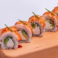 Филадельфия с креветкой в Nippon