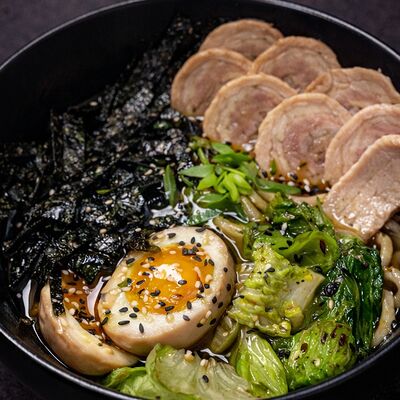 Рамен со свининойв Пудл Нудл по цене 510 ₽