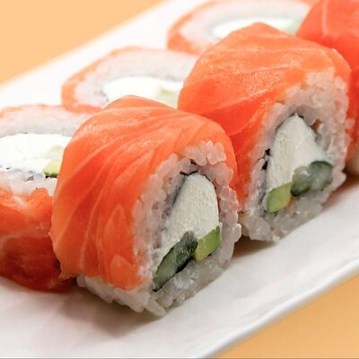 Ролл Филадельфия в Sia bar по цене 1110 ₽