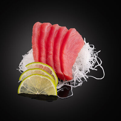 Тунец еллоуфин сашими 5 шт в Мой сосед Tsukiji по цене 1600 ₽