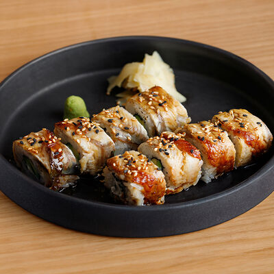 Ролл Угорь в Kenobi по цене 990 ₽