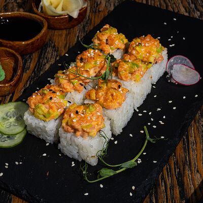 Пикантный лосось в Ohasi по цене 890 ₽