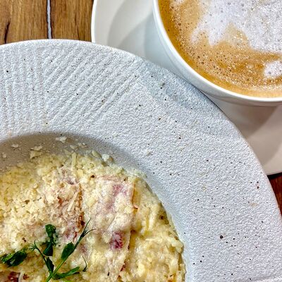 Паста Карбонара и капучино в ProЗёрна по цене 600 ₽