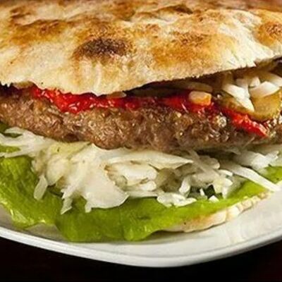 Люля-кебаб в пите с сыром в Шаурма 24 по цене 579 ₽