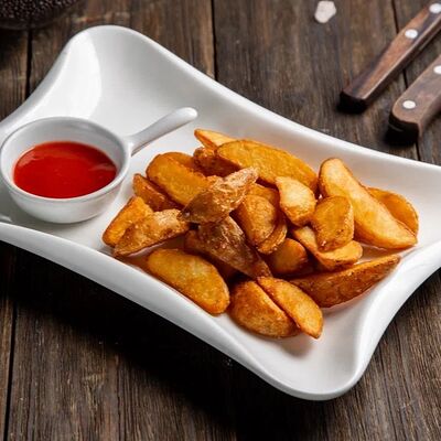 Картошка по-деревенски в Шашлык Хаус GRILL&PIZZA по цене 380 ₽