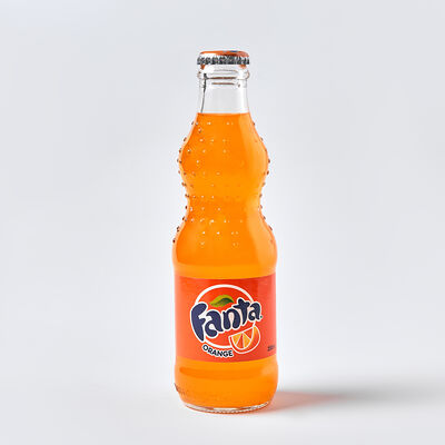 Fanta в Claudia по цене 450 ₽