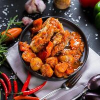 Курица томлёная с овощами и томатами в A la Russe - Русская Кухня
