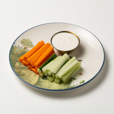Овощные палочки со сметаной в Сказка по цене 270 ₽