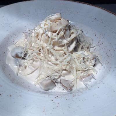 Феттучини с белыми грибами в Объект по цене 896 ₽