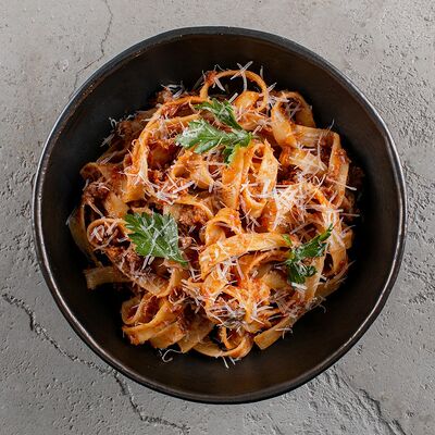 Паста Болоньезе в Meat bar по цене 395 ₽
