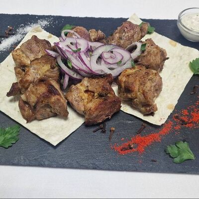 Шашлык свиной (шея) в Райский дворик по цене 680 ₽