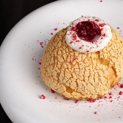 Шу с заварным кремомв Душа по цене 500 ₽