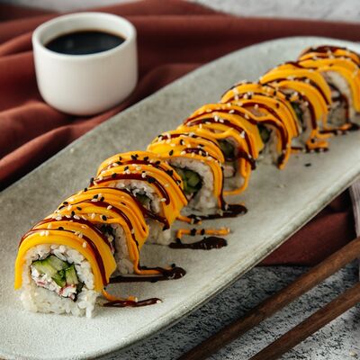 Чеддер спайси в Суши-Маркет по цене 395 ₽