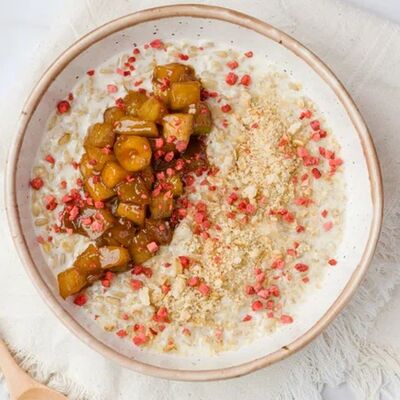 Каша Ячневая молочная в Смена вкуса по цене 270 ₽