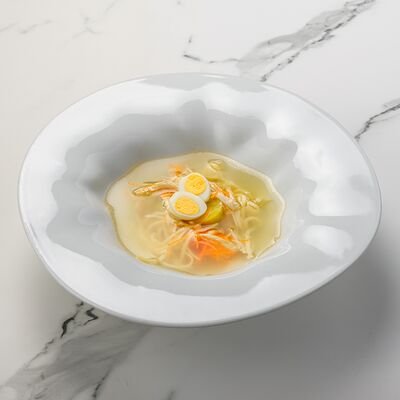 Куриный бульон с домашней пастой в Bruni Prosecco Bar по цене 590 ₽