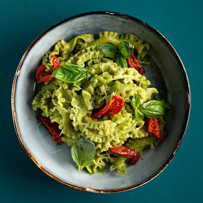 Паппарделе с песто в Matteos по цене 620 ₽