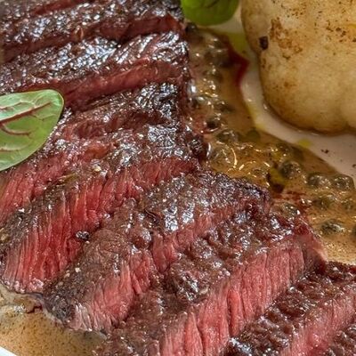 Денвер стейк с перечным соусом в Pur Pur по цене 1190 ₽