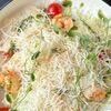 Цезарь с креветками в Ма кафе по цене 660