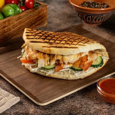 Шаурма в лепешке в Шаурма и Гриль по цене 420 ₽