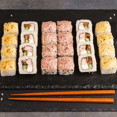 Сет Аморе в Magia Sushi по цене 780 ₽