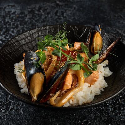 Поке Том-Ям Luxury в Brighton Beach по цене 990 ₽