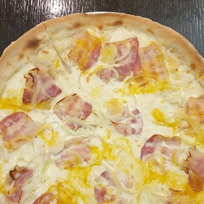 Пицца Карбонара в Траттория Semplice по цене 860 ₽