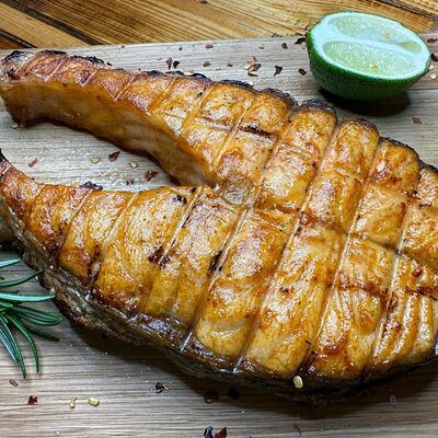 Стейк из семги в У Карена по цене 1700 ₽