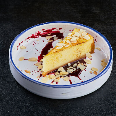 Чизкейк в карамели в Frank by Баста по цене 500 ₽