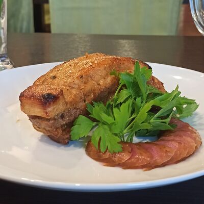 Рёбра запеченные в Оливье по цене 700 ₽