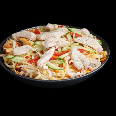 Wok удон с курицей в СУШИ & PIZZA MIX по цене 450 ₽