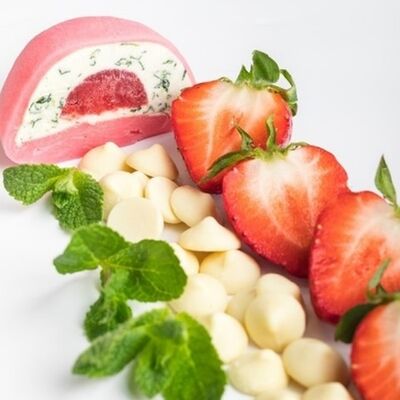 Моти Клубничный мохито в Мамин Cake по цене 330 ₽