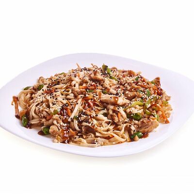 Удон с курицей в Япона Мать по цене 660 ₽