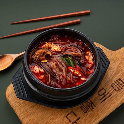 Юккедян в Дом куксу korean noodles&bbq по цене 950 ₽