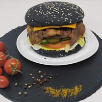 Бургер Блэк Джек-Black Jack Burger в Black Bear MoBIL Burger & Shaw