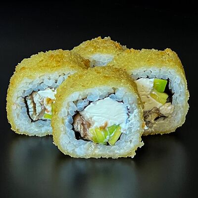 Фри ролл с угрём в Yummy Sushi по цене 390 ₽