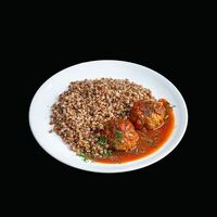Тефтели куриные в томатном соусе с гречкой в Арими