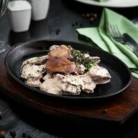 Куриная печень с шалфеем в сливочном соусе в Ландринъ