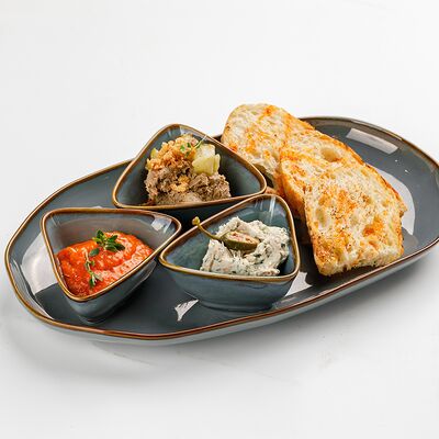 Ассорти намазок в Бублик по цене 590 ₽