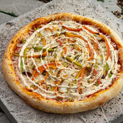 Пицца а ля руссо в Осетинские пироги - Голд Проджект по цене 800 ₽