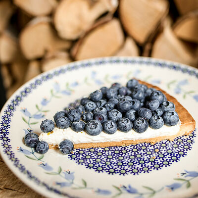 Пирог со свежей голубикой в Сыроварня по цене 930