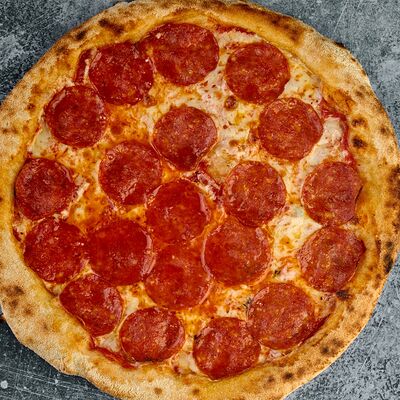 Пицца Пеперони в To Go Food по цене 449 ₽