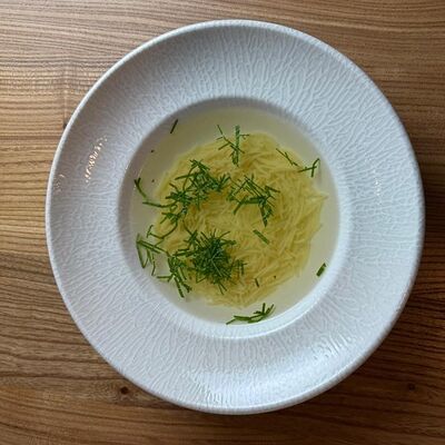 Бульон с вермишелью в Сицилия бедда по цене 620 ₽