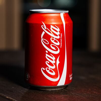 Coca Cola в В ребро по цене 150 ₽