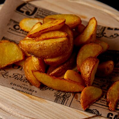 Картофельные дольки в Шницель по цене 235 ₽