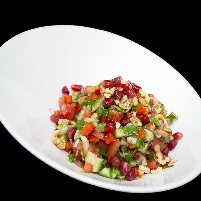 Салат Гавурдаг в Пери Шашлыки по цене 490