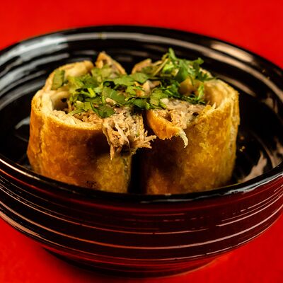 Чимичанга со свининой в Mexico cantina по цене 520 ₽